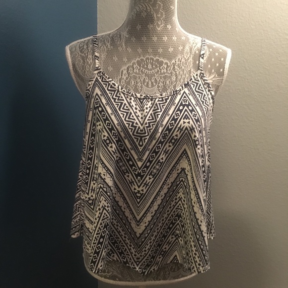 Neblina Tops - Neblina Navy & White Flowy Tank Top Sz Small